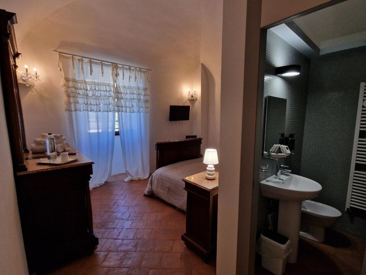 Roio Palazzo Palitti B&B 외부 사진
