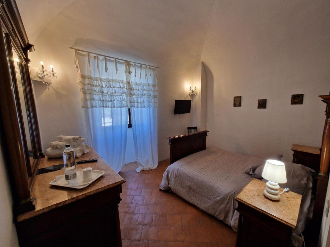 Roio Palazzo Palitti B&B 외부 사진