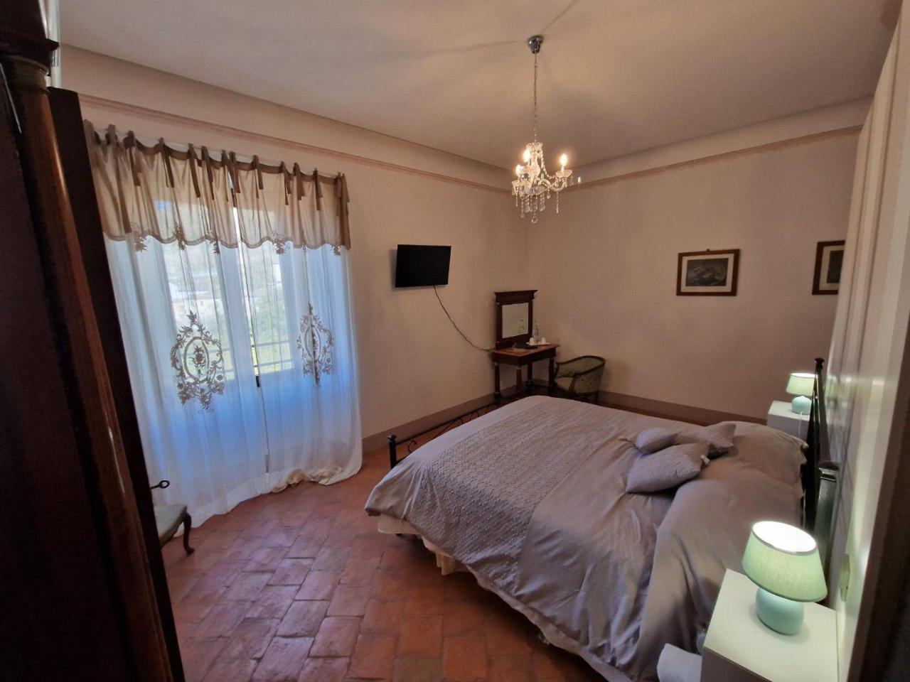 Roio Palazzo Palitti B&B 외부 사진